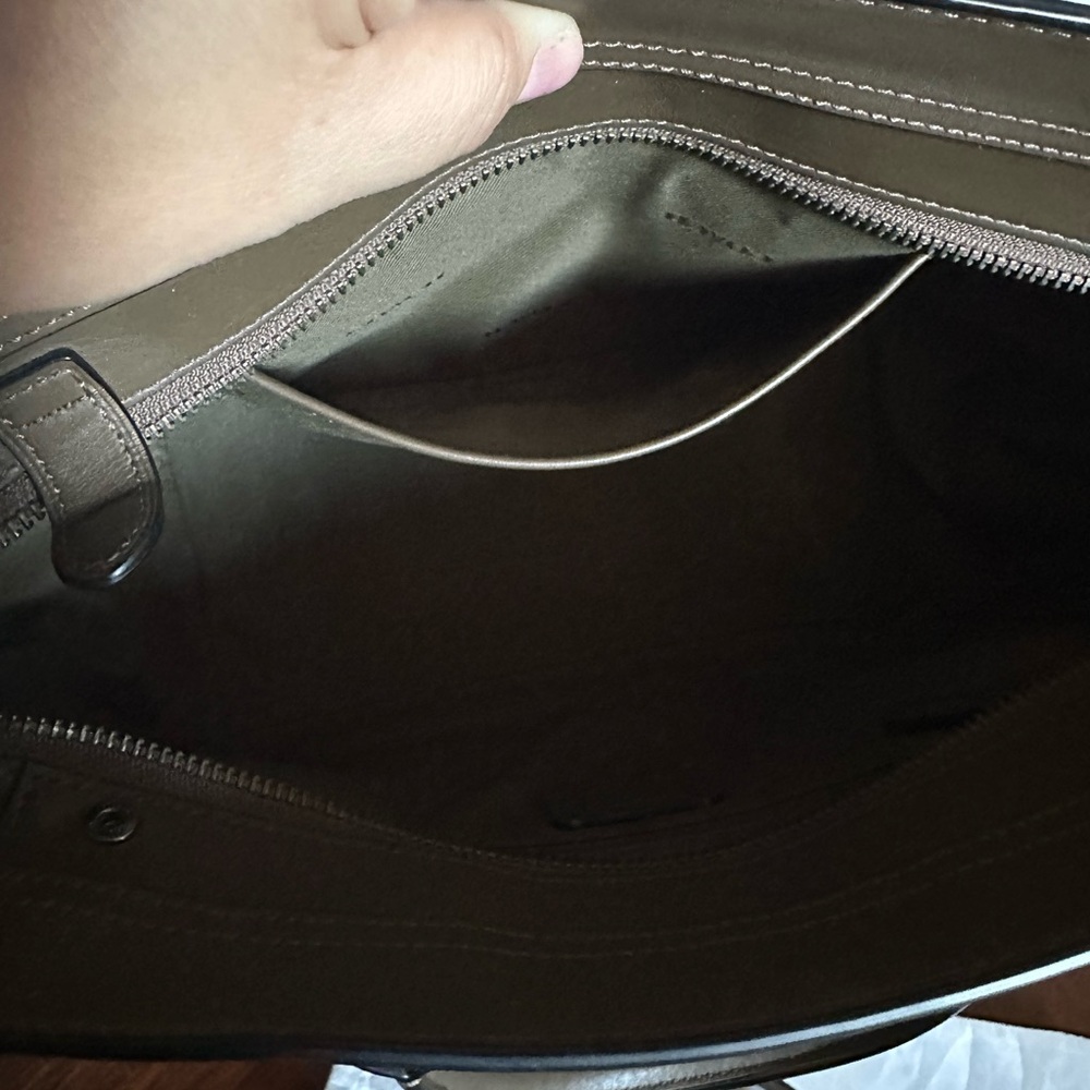 Coach Swagger 27 – Dark Fatigue Glovetanned Leather – Gunmetal Hardware - Picture 7 of 8
